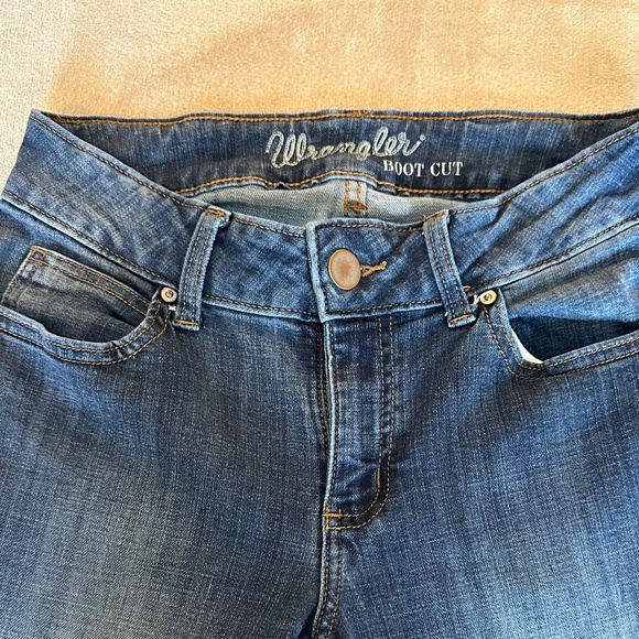 Wrangler Boot Cut Jeans - Picture 2 of 3